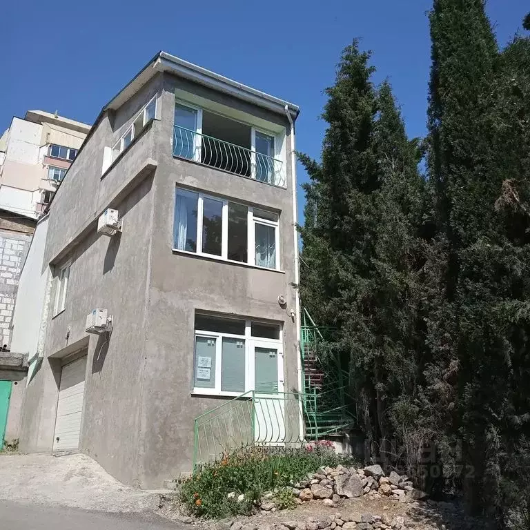 3-к кв. Крым, Ялта муниципальный округ, Гурзуф пгт ул. Ленинградская, ... - Фото 0