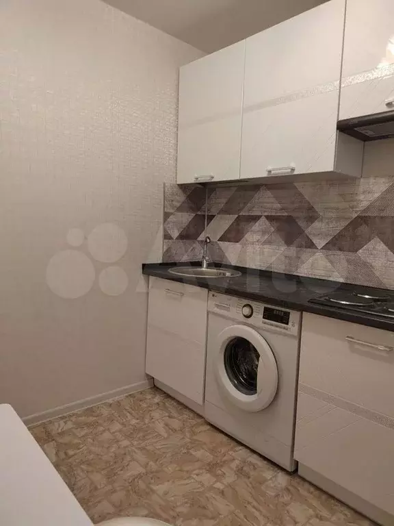 2-к. квартира, 47 м, 4/9 эт. - Фото 1