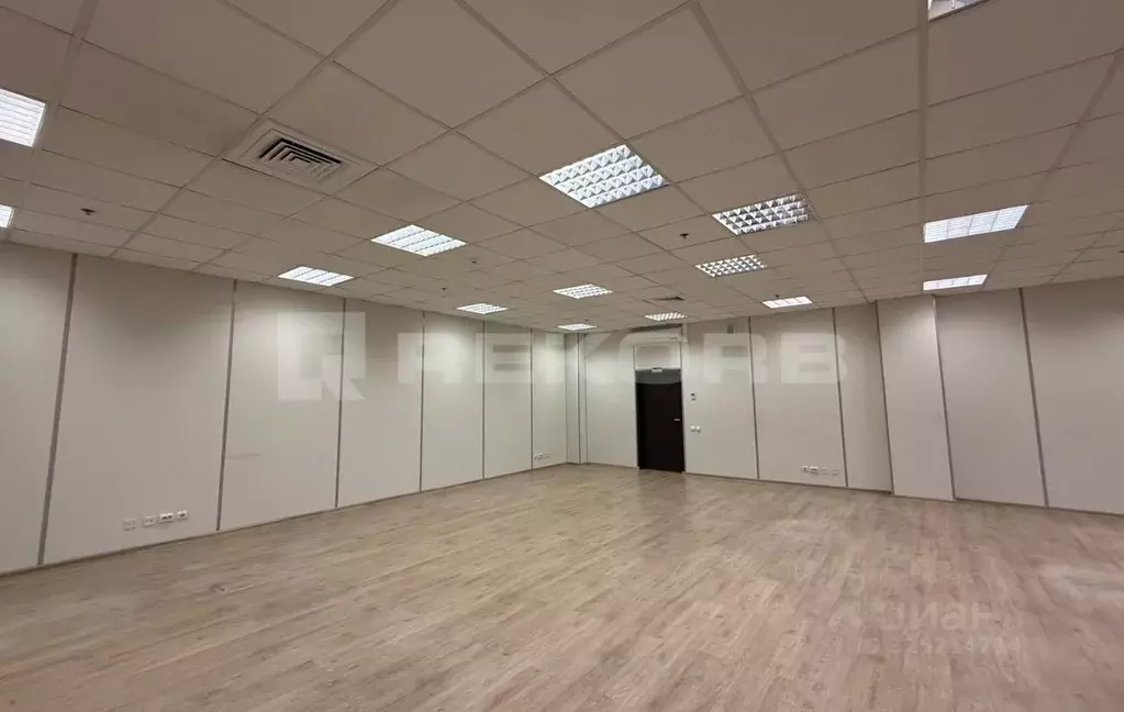 Офис в Санкт-Петербург дор. Торфяная, 7Ф (167 м) - Фото 1