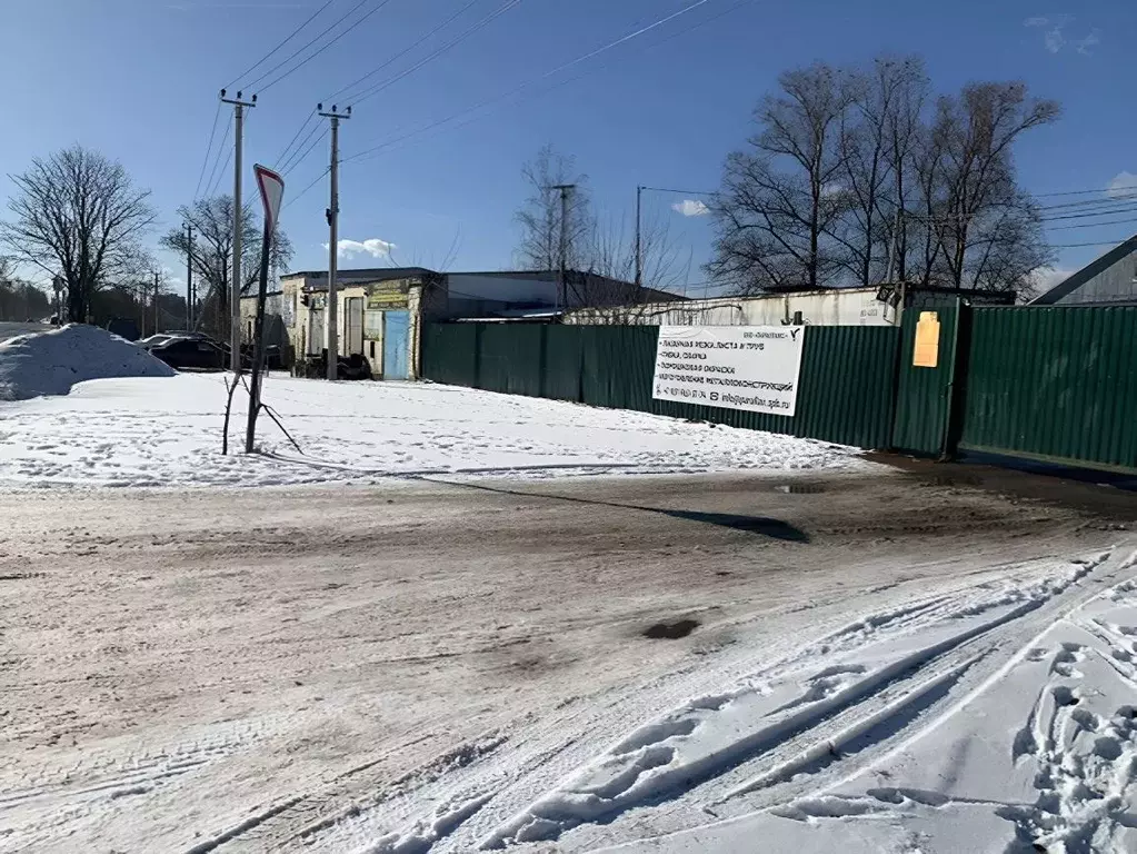 Торговая площадь в Ленинградская область, Ломоносовский район, ... - Фото 0