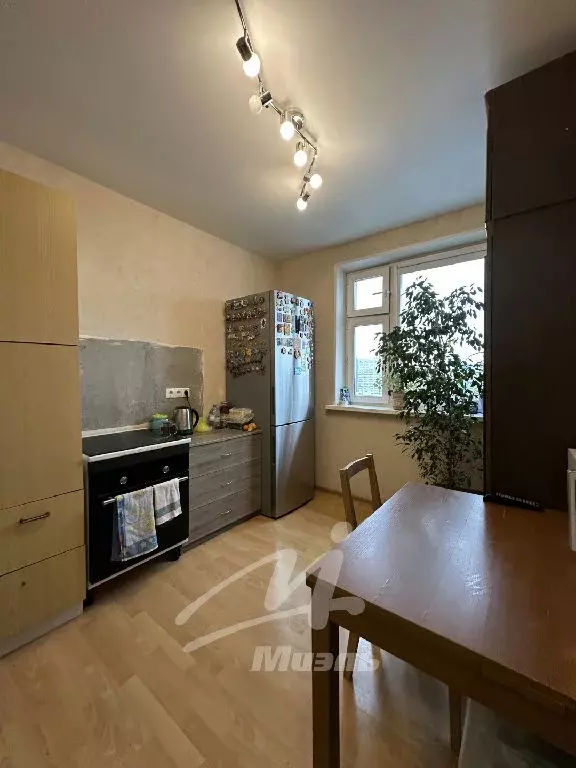 Продается 2-комнатная квартира - Фото 1