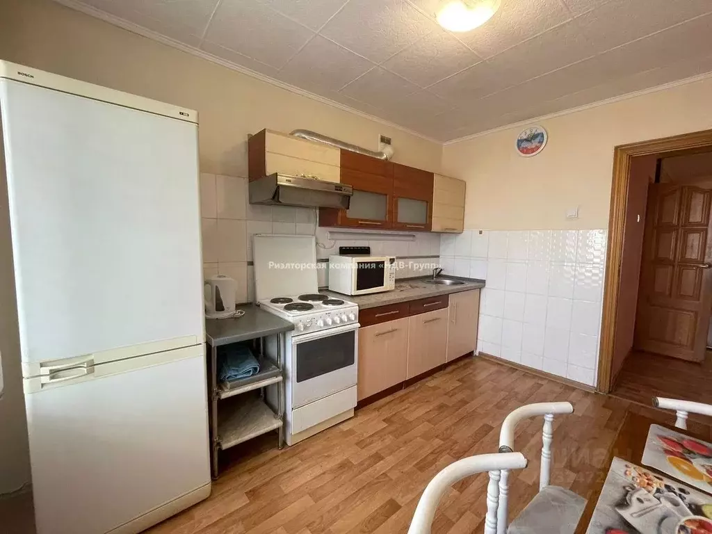 2-к кв. Хабаровский край, Хабаровск ул. Джамбула, 23 (59.6 м) - Фото 1