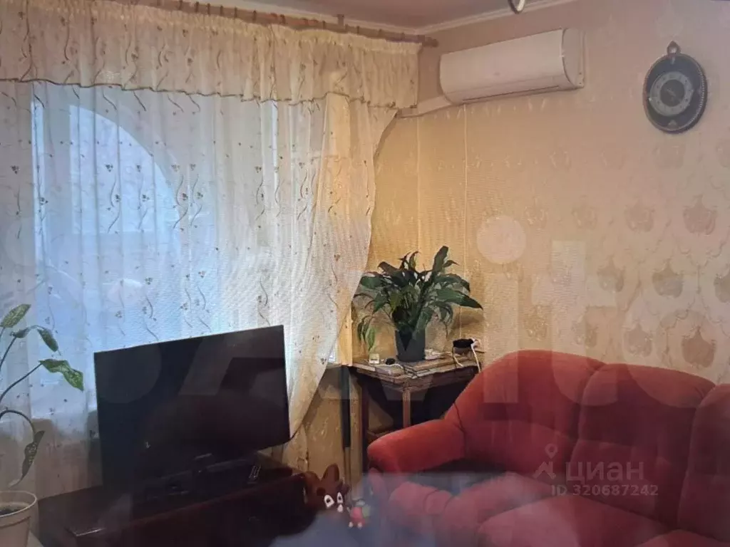2-к кв. Севастополь просп. Героев Сталинграда, 36 (61.0 м) - Фото 0