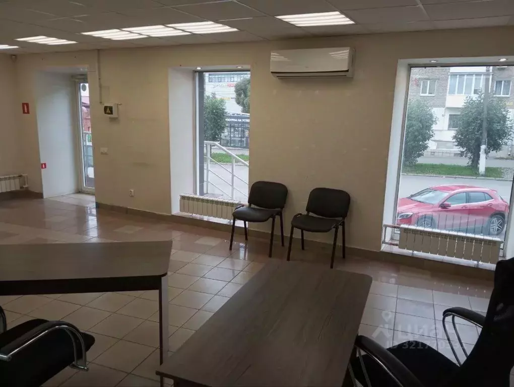 Помещение свободного назначения в Удмуртия, Ижевск Красноармейская ... - Фото 1