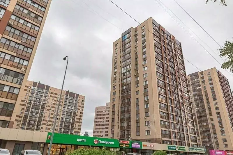 3-к кв. Пензенская область, Пенза ул. Мира, 63А (75.8 м) - Фото 1