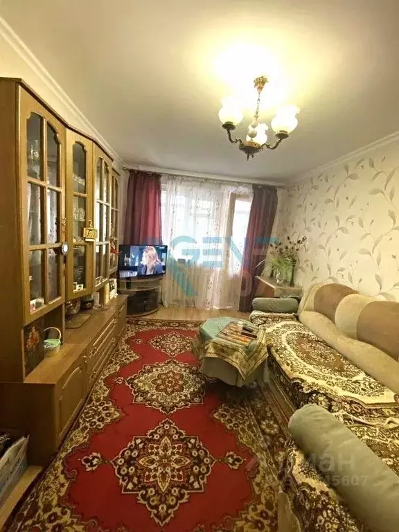 2-к кв. Белгородская область, Белгород Привольная ул., 13 (44.8 м) - Фото 1