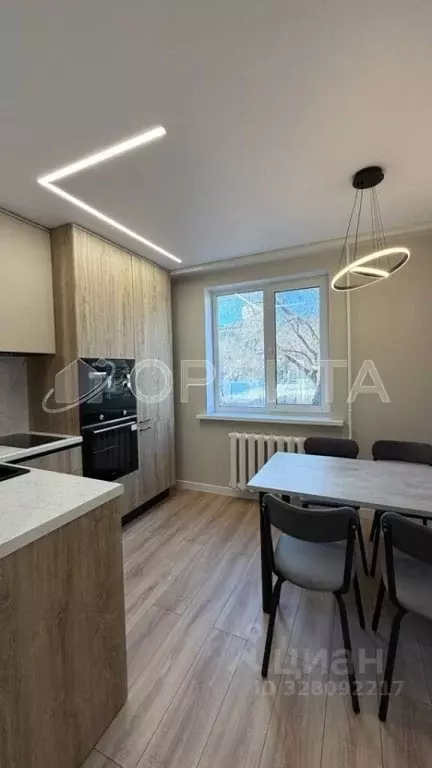 2-к кв. Тюменская область, Тюмень ул. Немцова, 41 (51.0 м) - Фото 1