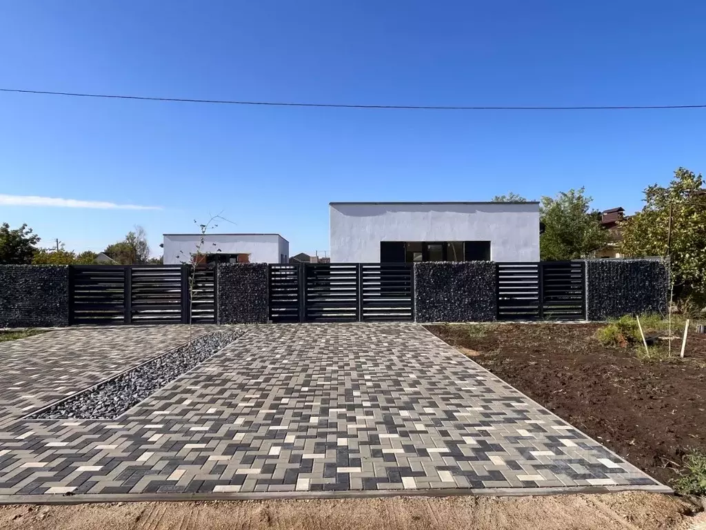 Дом в Краснодарский край, Тихорецк ул. Усенко, 4 (90 м) - Фото 1