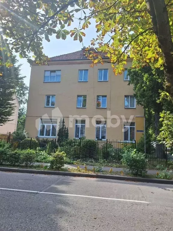 3-к кв. Калининградская область, Калининград ул. Каштановая Аллея, 11 ... - Фото 1