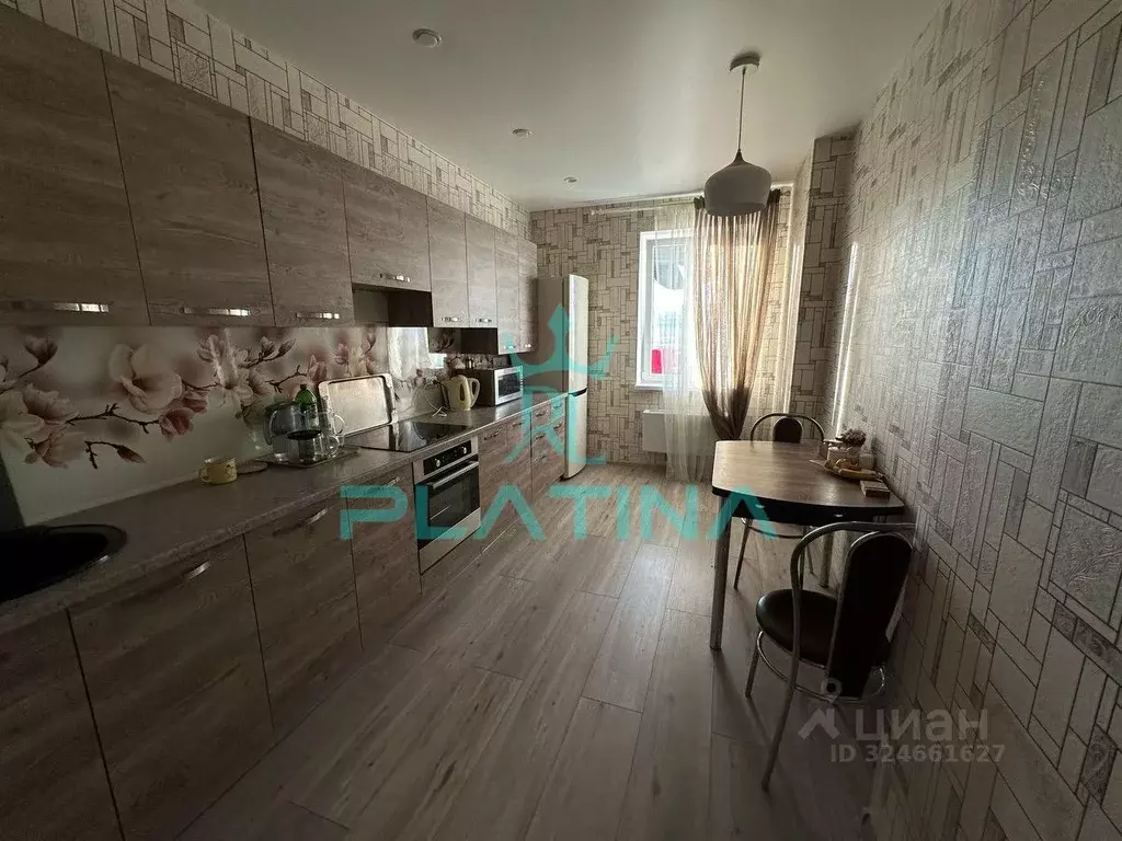 1-к кв. Татарстан, Казань ул. Братьев Батталовых, 20к1 (50.0 м) - Фото 2