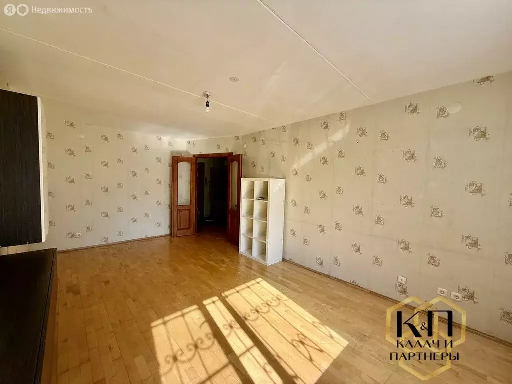 2-комнатная квартира: Полевской, микрорайон Зелёный Бор-2, 25 (60.4 м) - Фото 1