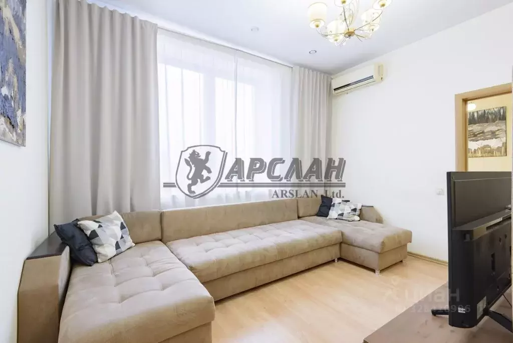 2-к кв. Татарстан, Казань ул. Габдуллы Кариева, 10 (53.7 м) - Фото 1