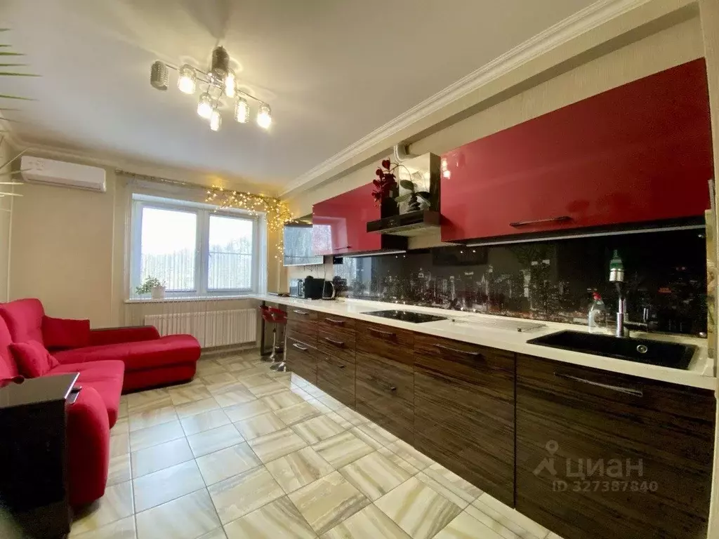 3-к кв. Московская область, Королев пл. Колхозная, 3 (88.0 м) - Фото 2