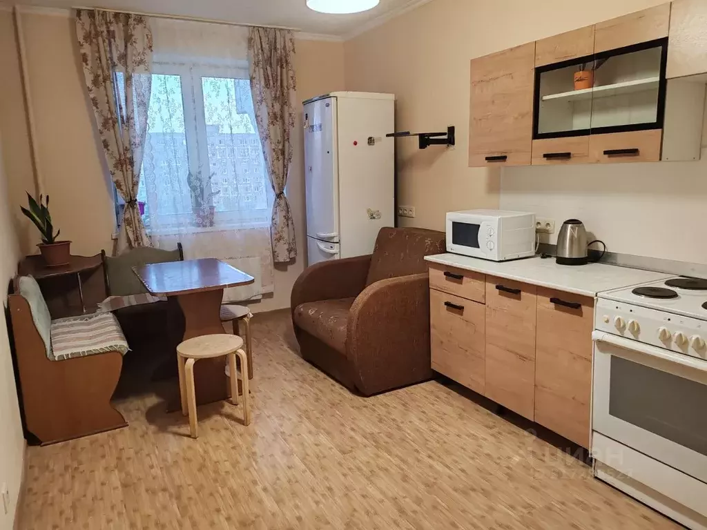 2-к кв. Московская область, Домодедово Западный мкр, ул. 25 лет ... - Фото 0