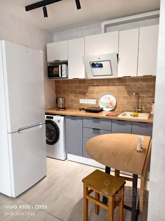 Студия Приморский край, Владивосток Русская ул., 79 (25.0 м) - Фото 1