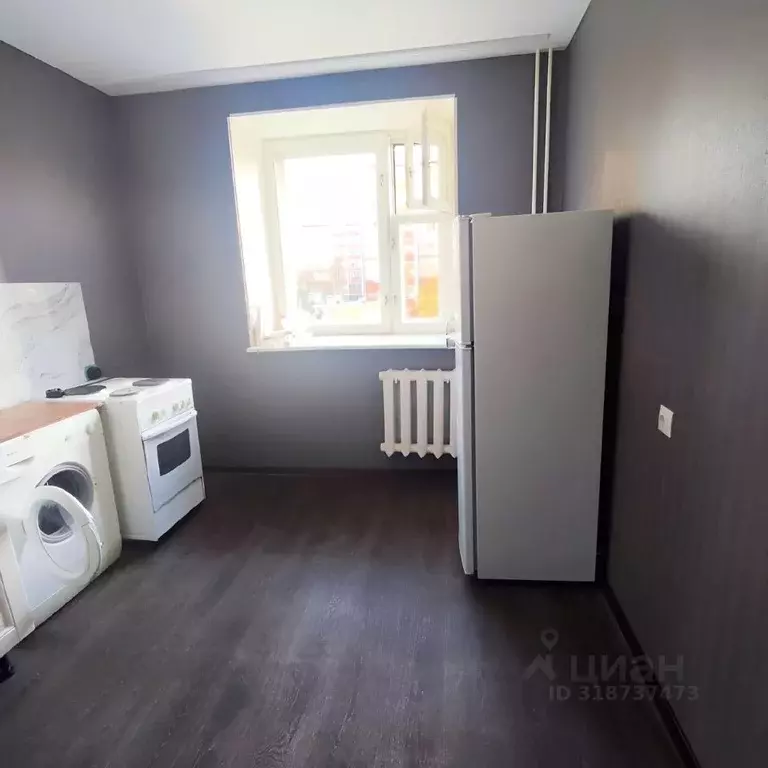 1-к кв. Алтайский край, Барнаул Балтийская ул., 25 (33.4 м) - Фото 2