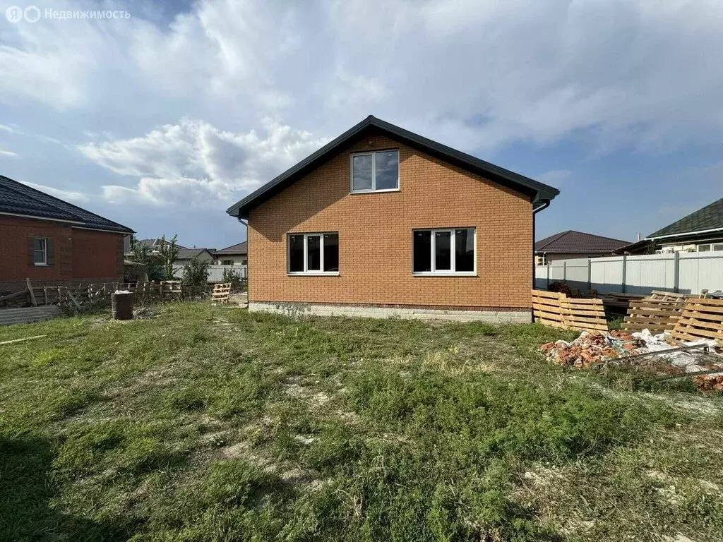 Дом в Аксай, Ильинская улица, 41 (200 м) - Фото 0