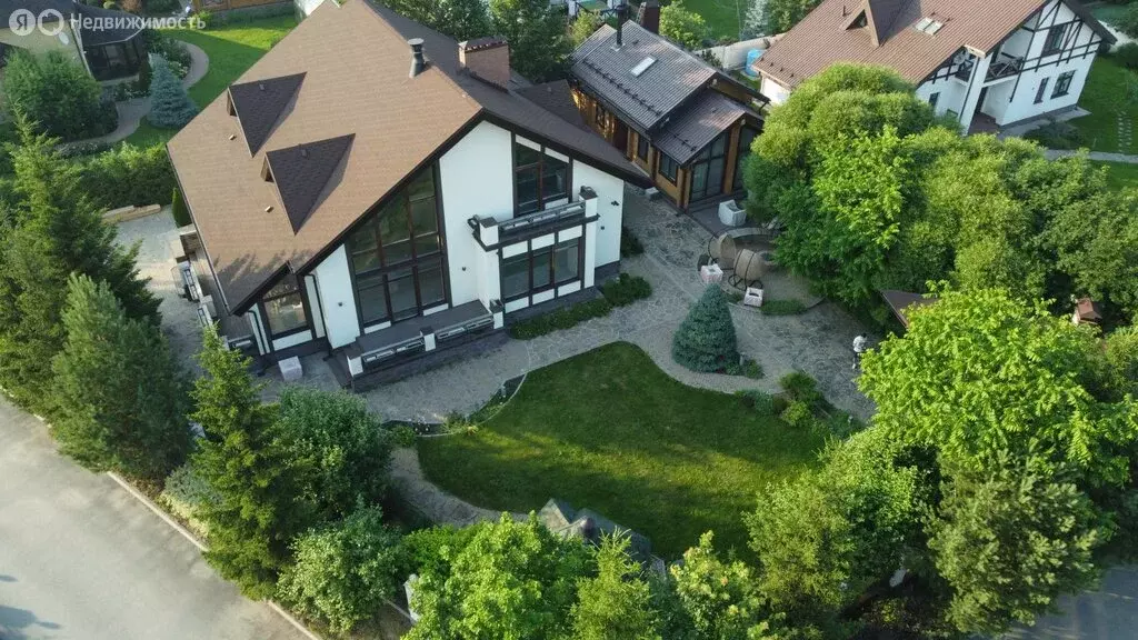 Дом в Кашино, микрорайон Ильинский, 4 (355.3 м) - Фото 1
