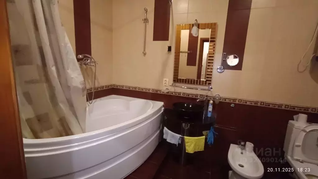 2-к кв. Белгородская область, Белгород ул. Буденного, 17г (80.0 м) - Фото 1