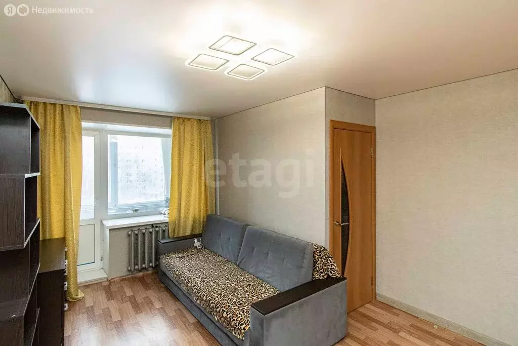 1-комнатная квартира: Тюмень, улица 50 лет Октября, 51 (30 м) - Фото 2