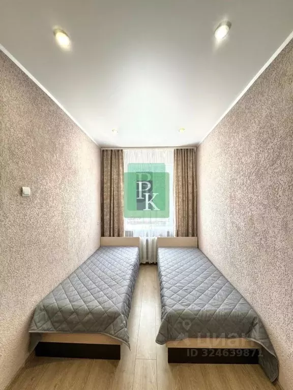 2-к кв. Севастополь ул. Надежды Краевой, 9 (42.8 м) - Фото 2