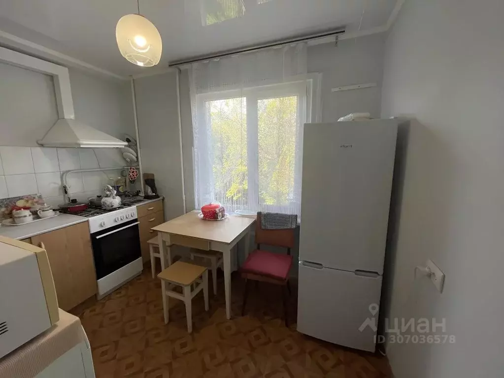 2-к кв. Пензенская область, Пенза ул. Суворова, 186 (50.0 м) - Фото 2