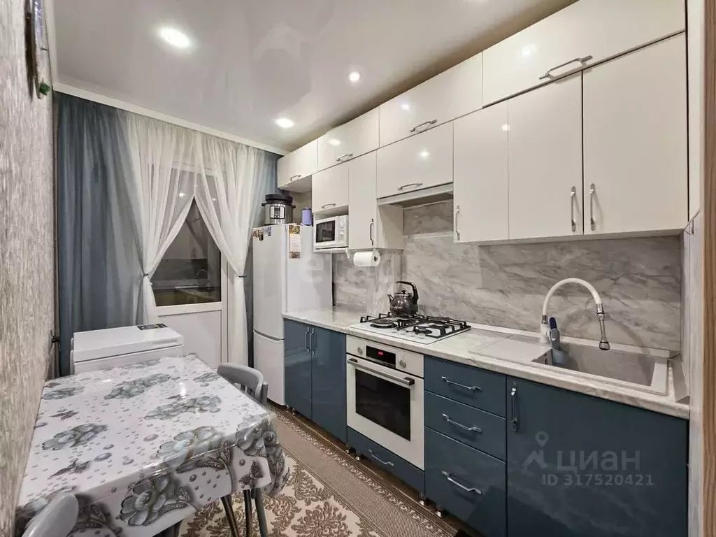 3-к кв. Татарстан, Набережные Челны 26-й комплекс, 15 (58.0 м) - Фото 0