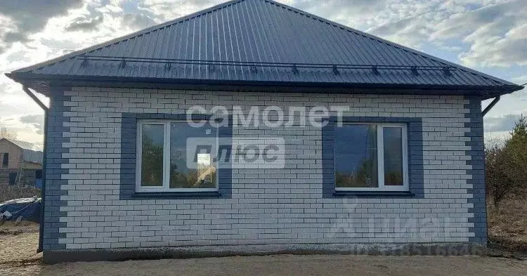 Дом в Тюменская область, Заводоуковск ул. Республики, 37 (98 м) - Фото 0
