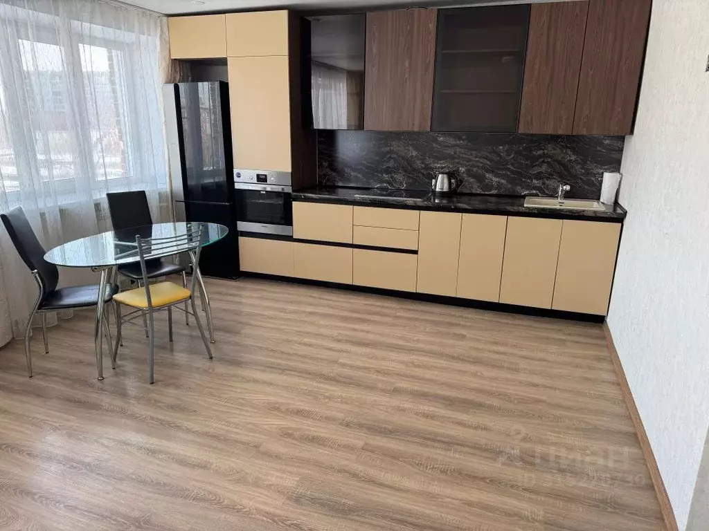 3-к кв. Красноярский край, Красноярск ул. Курчатова, 15/2 (75.0 м) - Фото 1