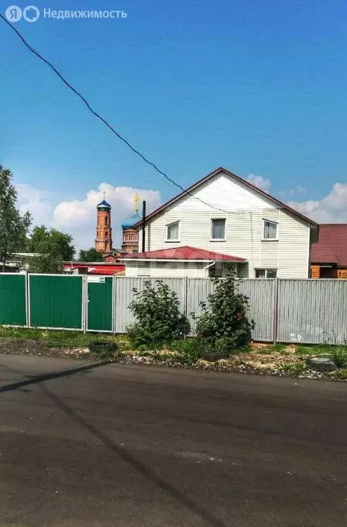 Дом в Барнаул, переулок Ядринцева (220 м) - Фото 0