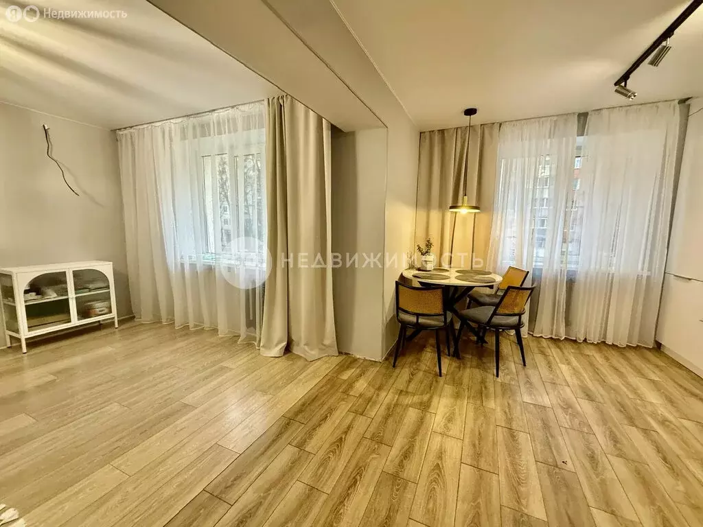 4-комнатная квартира: Рязань, микрорайон Октябрьский городок, 49 ... - Фото 1