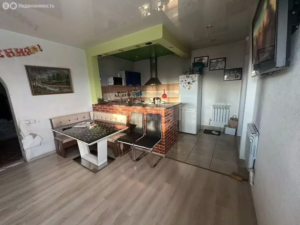 Дом в Кемерово, улица Гайдара (300 м) - Фото 2