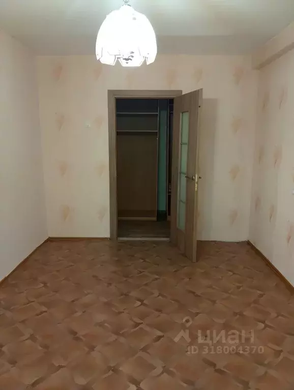 3-к кв. Красноярский край, Красноярск ул. Щорса, 49 (64.3 м) - Фото 1