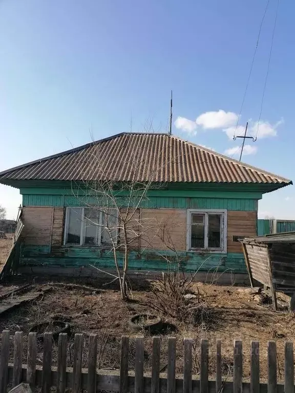 Дом в Хакасия, Алтайский район, с. Аршаново ул. Чертыгашева (50 м) - Фото 0