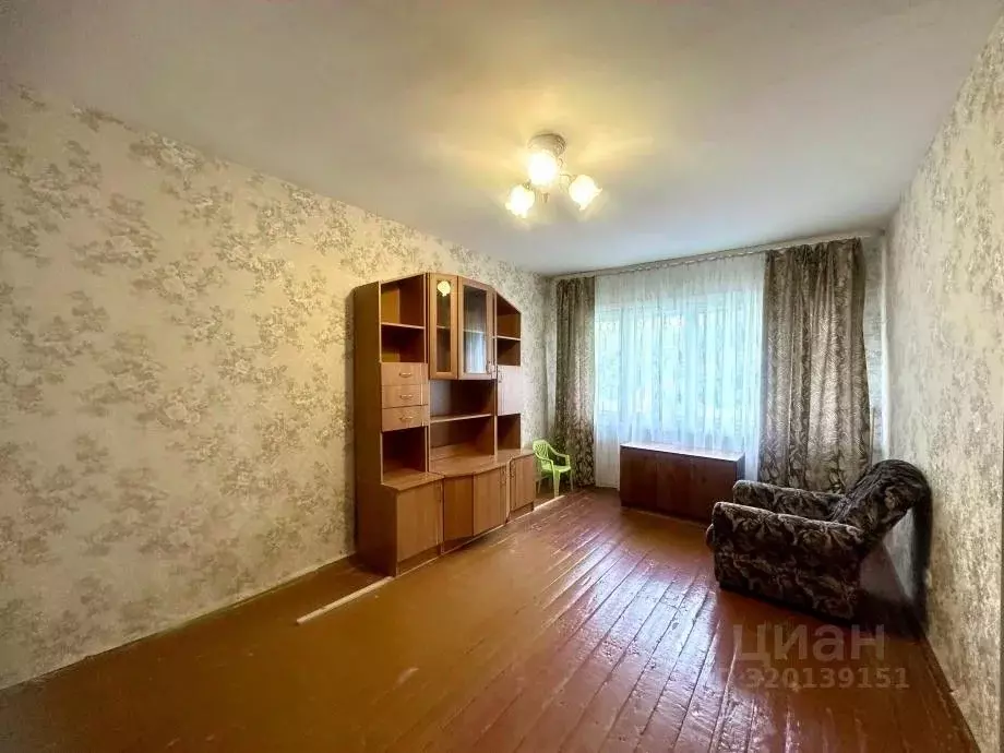 3-к кв. Пермский край, Березники ул. Парижской Коммуны, 9 (56.9 м) - Фото 0