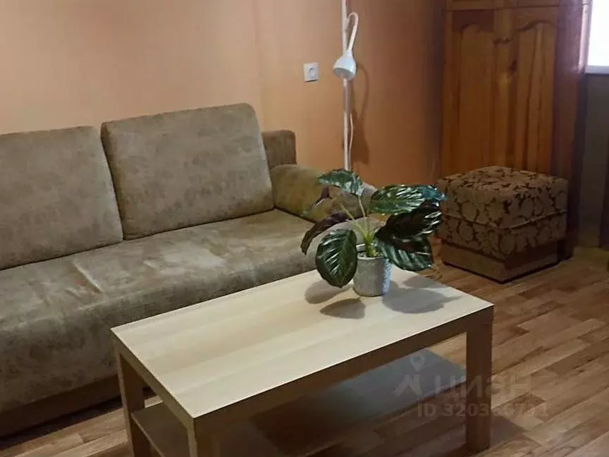 2-к кв. Кировская область, Киров Московская ул., 101 (50.0 м) - Фото 0