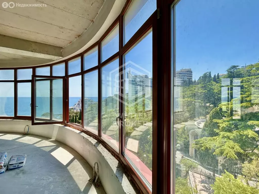 2-комнатная квартира: Ялта, набережная имени В.И. Ленина, 4 (86 м) - Фото 1