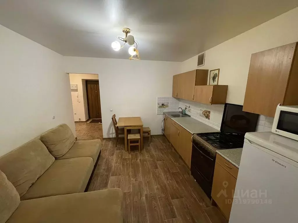 1-к кв. Татарстан, Казань ул. Кул Гали, 34 (47.0 м) - Фото 2