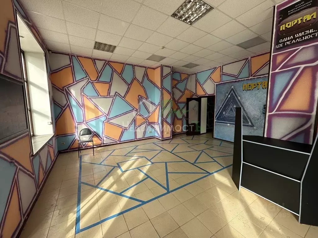 Торговая площадь в Краснодарский край, Ейск ул. Свердлова, 121Б (210 ... - Фото 0