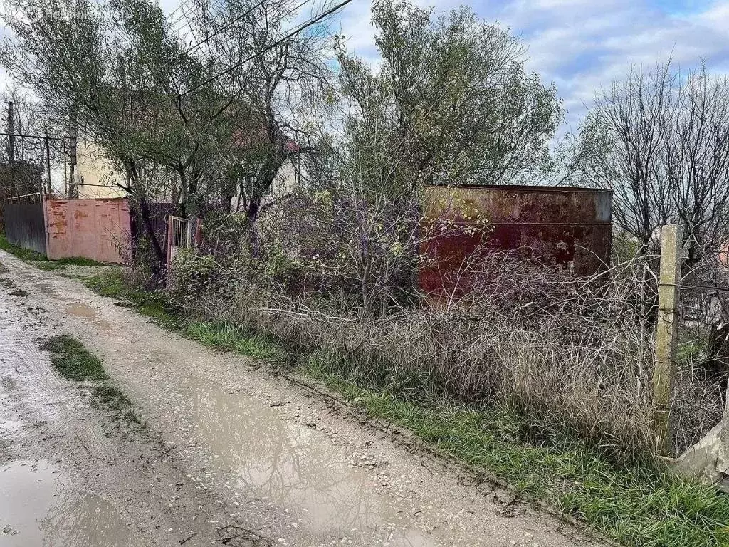 Участок в Республика Крым, муниципальный округ Феодосия, село ... - Фото 2