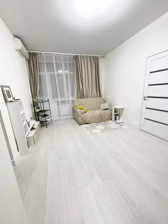 2-к. квартира, 49 м, 2/4 эт. - Фото 0