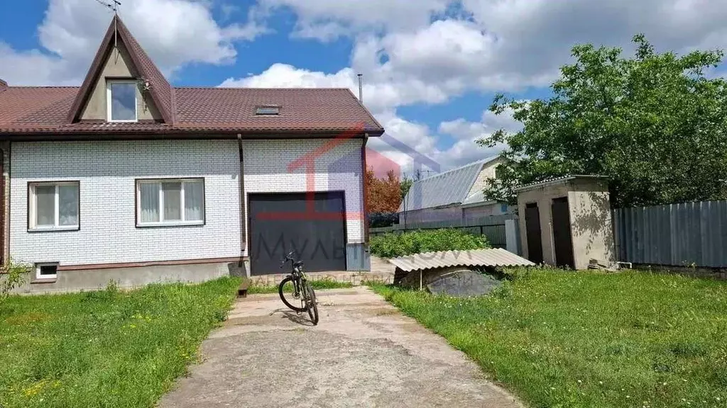 Коттедж в Белгородская область, Старооскольский городской округ, с. ... - Фото 1