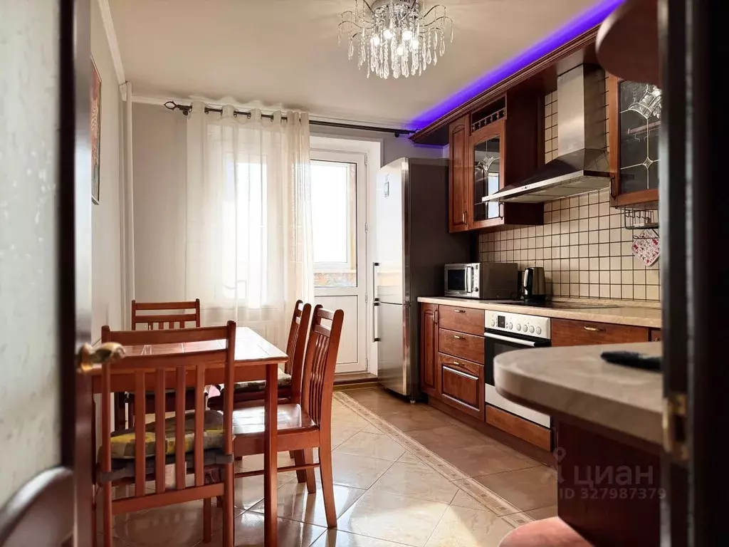 3-к кв. Москва ул. Наташи Ковшовой, 11 (90.0 м) - Фото 1