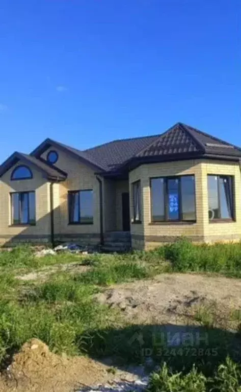 Дом в Ставропольский край, Шпаковский муниципальный округ, с. Надежда, ... - Фото 1