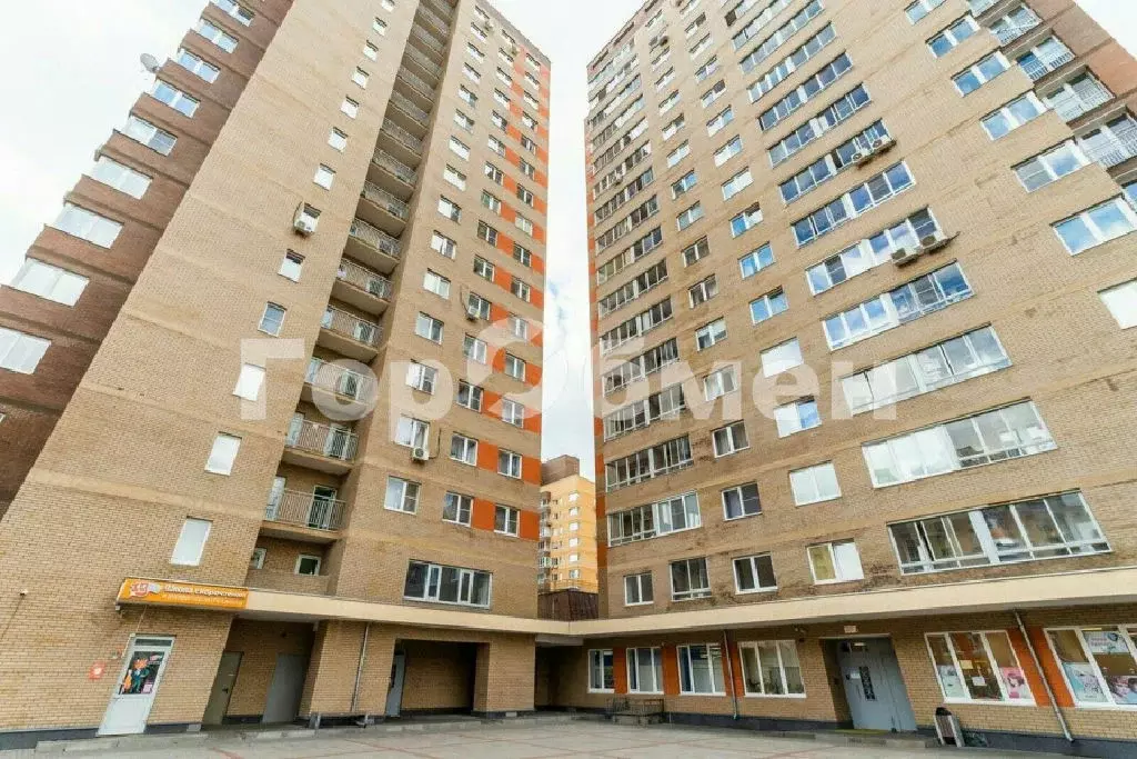 Продается 1-комнатная квартира - Фото 1