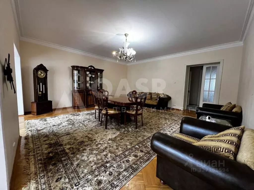 4-к кв. Дагестан, Махачкала ул. Ушакова, 9 (170.0 м) - Фото 1