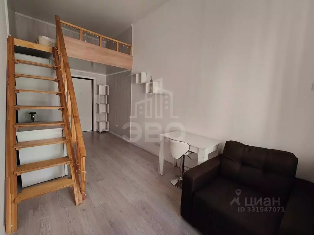 Комната Санкт-Петербург ул. Рубинштейна, 6 (18.0 м) - Фото 1