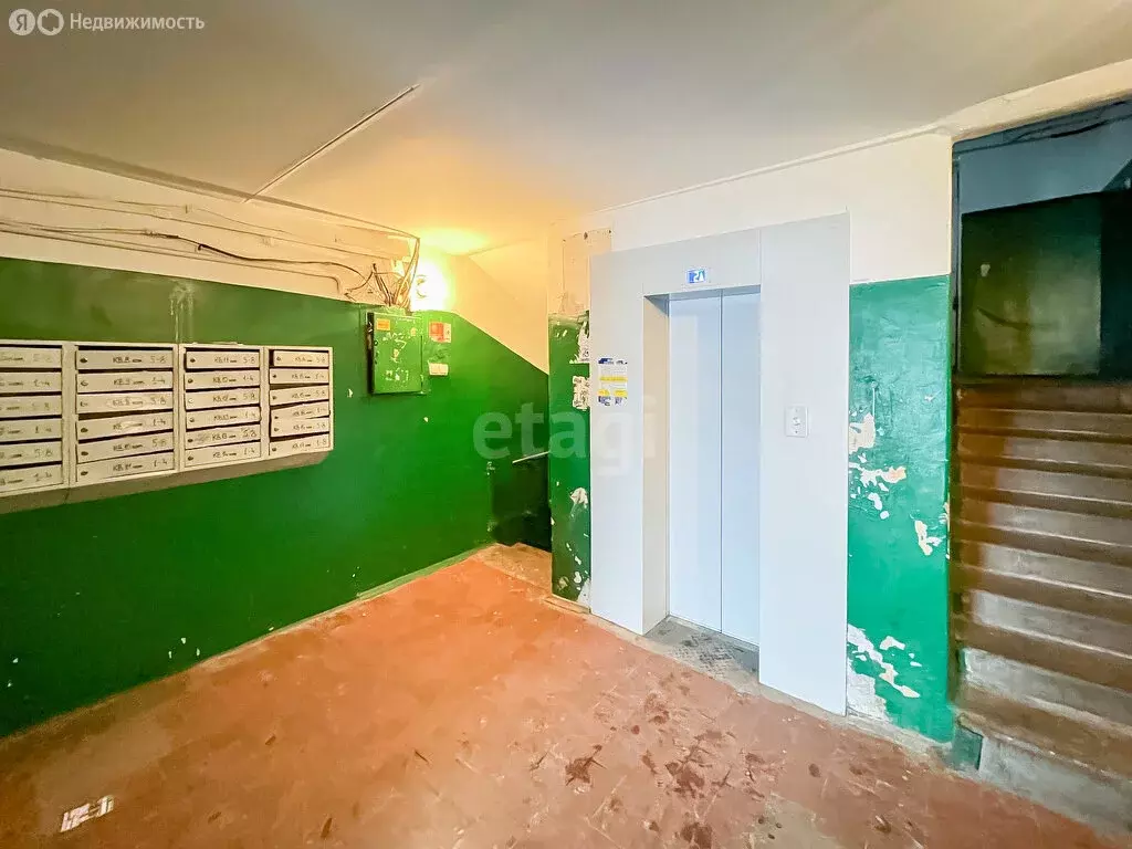 1к в 8-комнатной квартире (17.8 м) - Фото 1