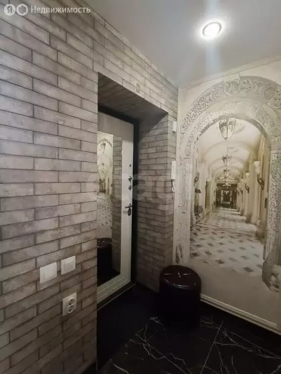 2-комнатная квартира: Омск, Иртышская набережная, 37 (42 м) - Фото 1