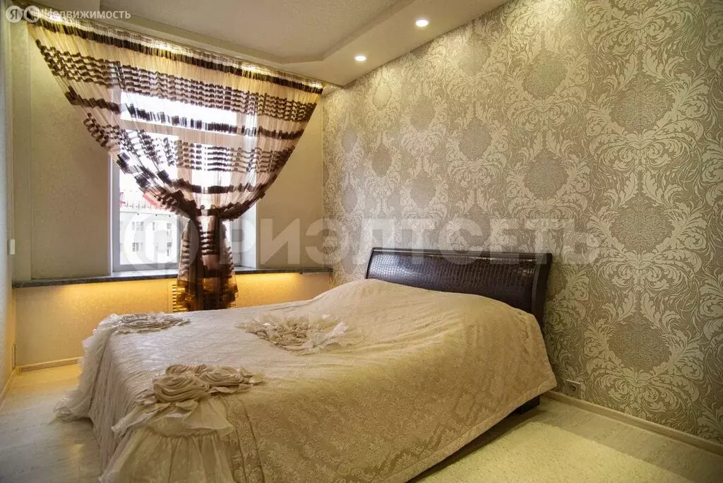 2-комнатная квартира: Мурманск, улица Профсоюзов, 1 (49 м) - Фото 2